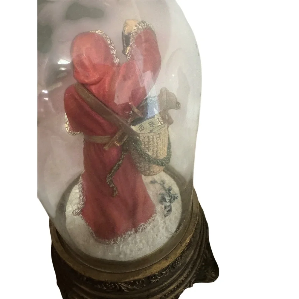 Vintage Kriss Kringle Santa Claus Glass Dome Figurines Christmas Decor Set of 2